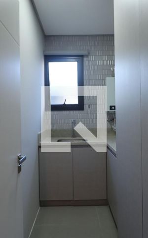 Casa de condomínio à venda com 232m², 4 quartos e 2 vagasLavanderia