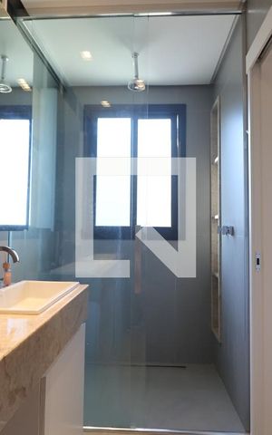 Casa de condomínio à venda com 232m², 4 quartos e 2 vagasBanheiro da Suíte
