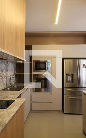 Casa de condomínio à venda com 232m², 4 quartos e 2 vagasCozinha