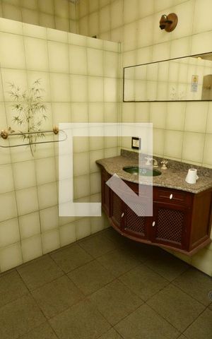 Casa para alugar com 600m², 5 quartos e 8 vagasBanheiro da Suíte 2 - Casa 2