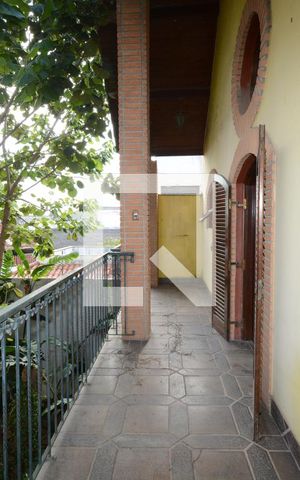 Casa para alugar com 600m², 5 quartos e 8 vagasVaranda da Suíte 2 - Casa 2