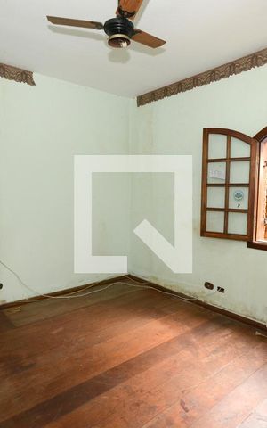 Casa para alugar com 600m², 5 quartos e 8 vagasSuíte 1