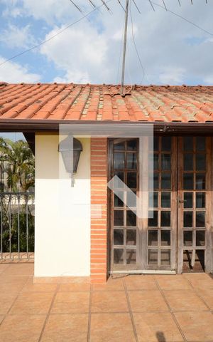 Casa para alugar com 600m², 5 quartos e 8 vagasTerraço