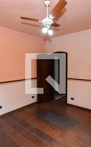 Casa para alugar com 600m², 5 quartos e 8 vagasSuíte 2