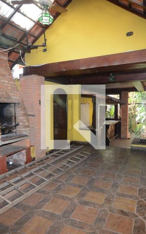 Casa para alugar com 600m², 5 quartos e 8 vagasSalão de Festas