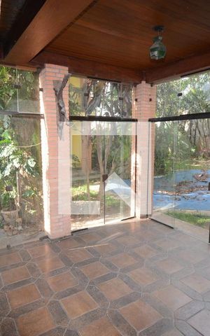 Casa para alugar com 600m², 5 quartos e 8 vagasSalão de Festas