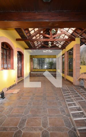 Casa para alugar com 600m², 5 quartos e 8 vagasSalão de Festas