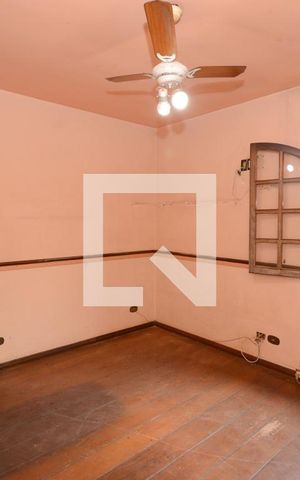 Casa para alugar com 600m², 5 quartos e 8 vagasSuíte 2