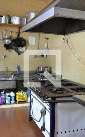 Casa para alugar com 730m², 5 quartos e 3 vagasCozinha 2