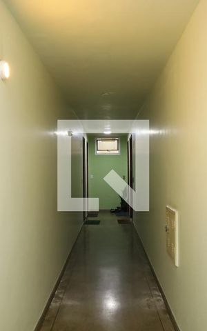 Apartamento à venda com 48m², 2 quartos e 1 vagaÁrea comum - Saguão do andar