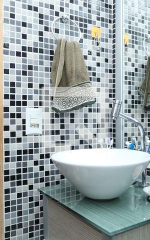 Apartamento à venda com 48m², 2 quartos e 1 vagaBanheiro 