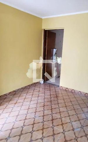 Casa à venda com 131m², 2 quartos e 1 vaga