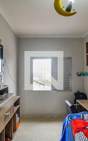 Casa à venda com 178m², 3 quartos e 4 vagas Casa à venda com 178m², 3 quartos e 4 vagasQuarto 2