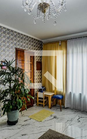 Casa à venda com 178m², 3 quartos e 4 vagas Casa à venda com 178m², 3 quartos e 4 vagasSala