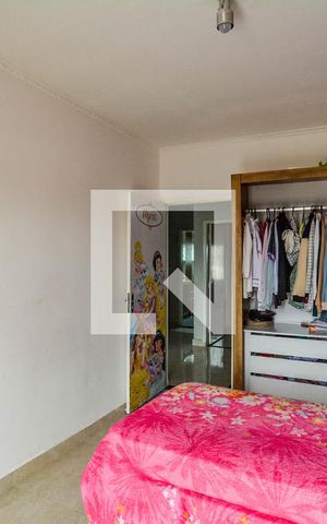 Casa à venda com 178m², 3 quartos e 4 vagas Casa à venda com 178m², 3 quartos e 4 vagasQuarto 1
