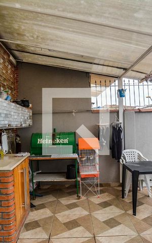 Casa à venda com 178m², 3 quartos e 4 vagas Casa à venda com 178m², 3 quartos e 4 vagasÁrea gourmet