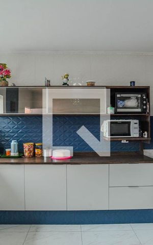 Casa à venda com 178m², 3 quartos e 4 vagas Casa à venda com 178m², 3 quartos e 4 vagasCozinha