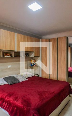 Casa à venda com 178m², 3 quartos e 4 vagas Casa à venda com 178m², 3 quartos e 4 vagasQuarto 3