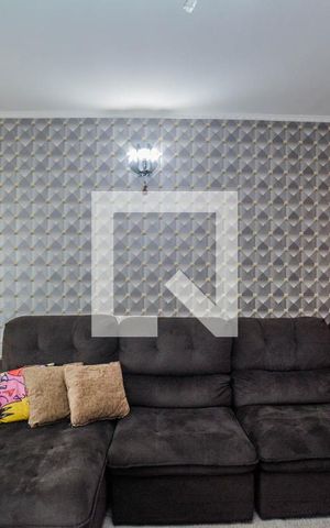 Casa à venda com 178m², 3 quartos e 4 vagas Casa à venda com 178m², 3 quartos e 4 vagasSala