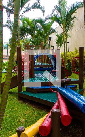 Apartamento à venda com 137m², 3 quartos e 3 vagasÁREA COMUM - PLAYGROUND
