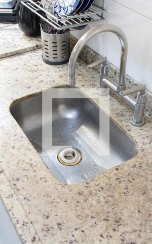 Apartamento à venda com 137m², 3 quartos e 3 vagasCOZINHA