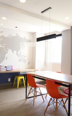 Apartamento para alugar com 45m², 2 quartos e sem vagaÁrea comum