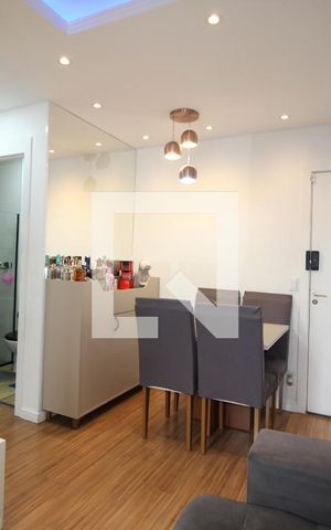 Apartamento para alugar com 45m², 2 quartos e sem vagaSala