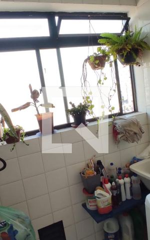 Apartamento à venda com 61m², 2 quartos e 1 vaga Apartamento à venda com 61m², 2 quartos e 1 vagaLavanderia