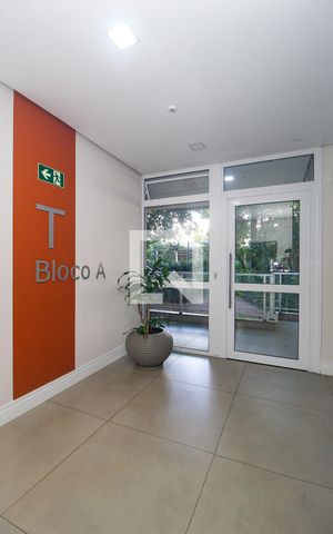 Apartamento à venda com 58m², 2 quartos e 1 vaga Apartamento à venda com 58m², 2 quartos e 1 vagaHall de entrada