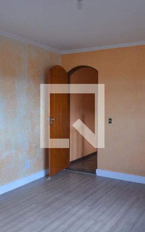 Casa para alugar com 240m², 4 quartos e 2 vagasQuarto 4