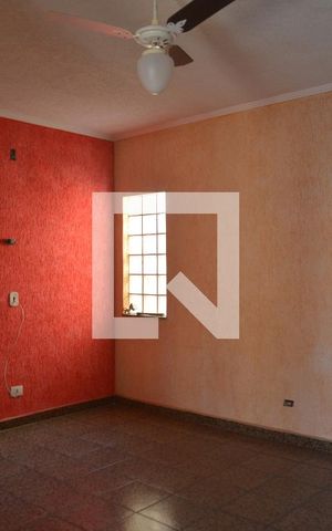 Casa para alugar com 240m², 4 quartos e 2 vagasQuarto Suite 3