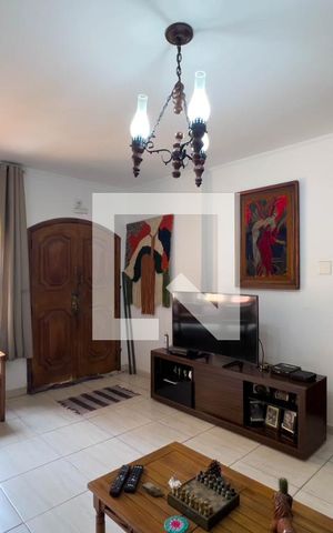 Casa à venda com 350m², 3 quartos e 2 vagasSala