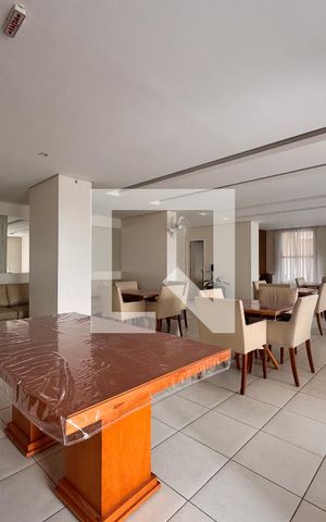 Apartamento à venda com 115m², 3 quartos e 2 vagas Apartamento à venda com 115m², 3 quartos e 2 vagasÁrea comum - Salão de festas