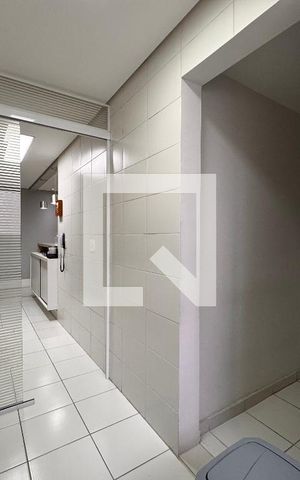 Apartamento à venda com 115m², 3 quartos e 2 vagas Apartamento à venda com 115m², 3 quartos e 2 vagasLavanderia