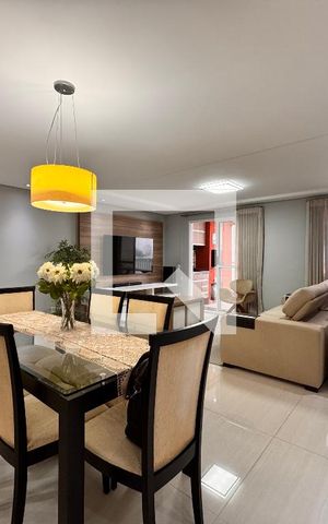 Apartamento à venda com 115m², 3 quartos e 2 vagas Apartamento à venda com 115m², 3 quartos e 2 vagasSala
