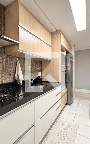 Apartamento à venda com 115m², 3 quartos e 2 vagas Apartamento à venda com 115m², 3 quartos e 2 vagasCozinha