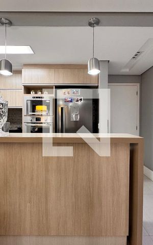 Apartamento à venda com 115m², 3 quartos e 2 vagas Apartamento à venda com 115m², 3 quartos e 2 vagasCozinha