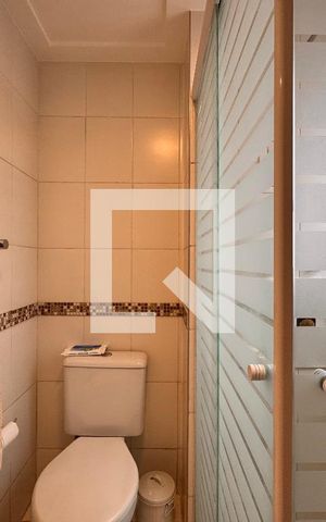 Apartamento à venda com 115m², 3 quartos e 2 vagas Apartamento à venda com 115m², 3 quartos e 2 vagasBanheiro da Suíte