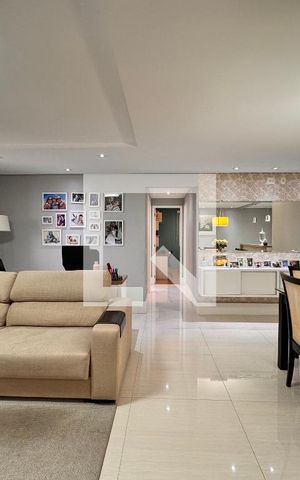 Apartamento à venda com 115m², 3 quartos e 2 vagas Apartamento à venda com 115m², 3 quartos e 2 vagasSala