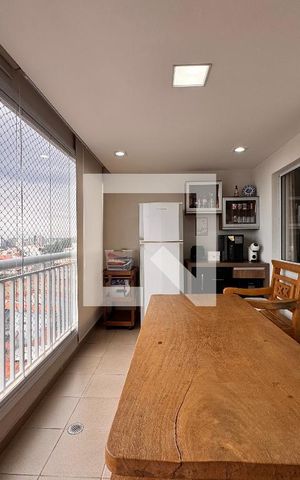 Apartamento à venda com 115m², 3 quartos e 2 vagas Apartamento à venda com 115m², 3 quartos e 2 vagasVaranda gourmet