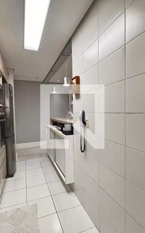 Apartamento à venda com 115m², 3 quartos e 2 vagas Apartamento à venda com 115m², 3 quartos e 2 vagasCozinha