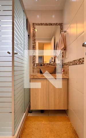 Apartamento à venda com 115m², 3 quartos e 2 vagas Apartamento à venda com 115m², 3 quartos e 2 vagasBanheiro da Suíte
