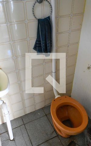 Casa à venda com 167m², 4 quartos e 4 vagasBanheiro de Serviço