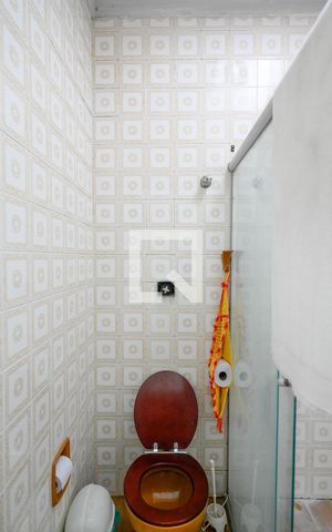 Casa à venda com 167m², 4 quartos e 4 vagasBanheiro 3