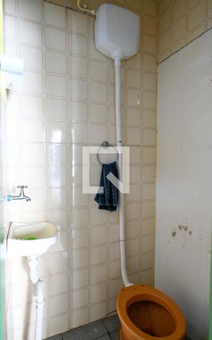 Casa à venda com 167m², 4 quartos e 4 vagasBanheiro de Serviço