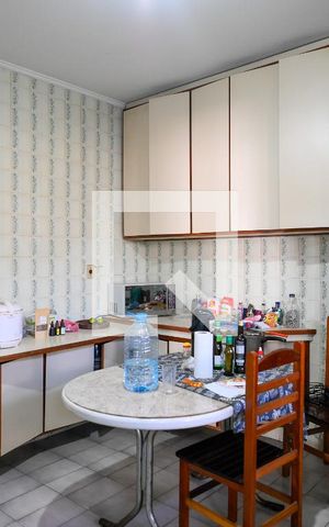 Casa à venda com 167m², 4 quartos e 4 vagasCozinha