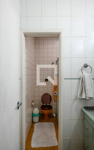 Casa à venda com 167m², 4 quartos e 4 vagasBanheiro 3