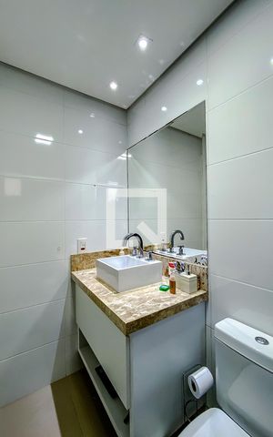 Apartamento à venda com 89m², 3 quartos e 2 vagasBanheiro da Suíte