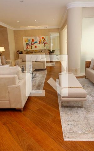 Apartamento para alugar com 278m², 4 quartos e 4 vagasSala