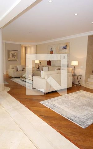 Apartamento para alugar com 278m², 4 quartos e 4 vagasSala